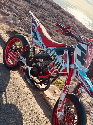 Rieju Trophy MRT Supermoto