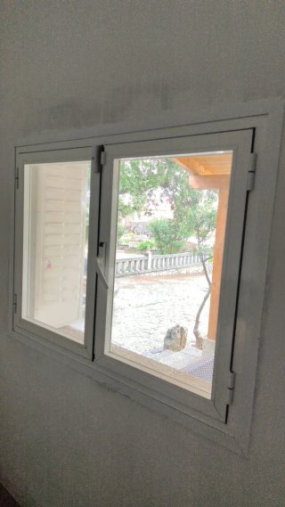 4 Ventanas de Aluminio y regalo 3 Contraventanas
