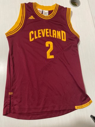 Conjunto Cavaliers Irving Adidas Talla XS