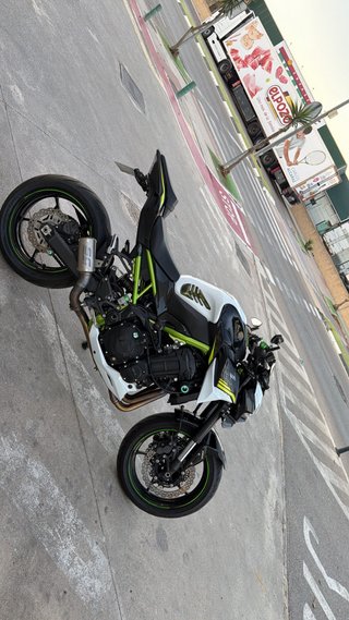 Kawasaki Z900 A2