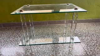 Mesa Auxiliar de Cristal