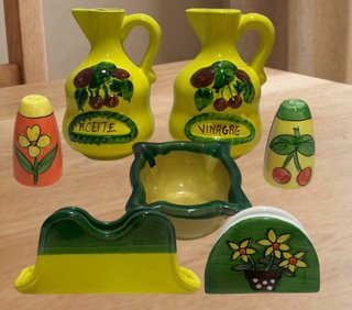 Lote de 7 piezas vintage decorativas de cerámica.
