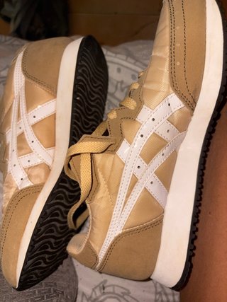 Zapatillas Asics Beige