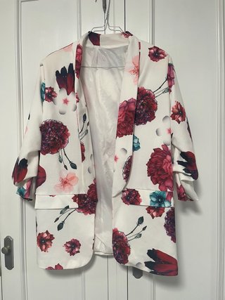 Blazer con estampado floral