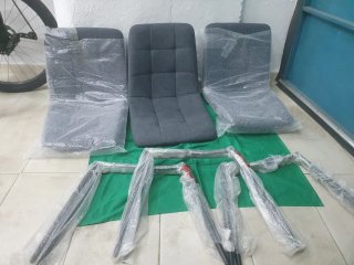 Lote de 3 sillas de comedor