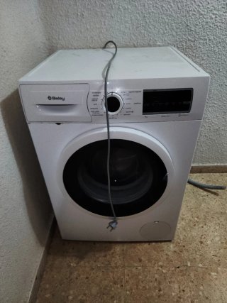 Lavadora Balay 7kg 1200rpm, para reparar.