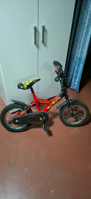 Bicicleta Infantil Roja y Negra