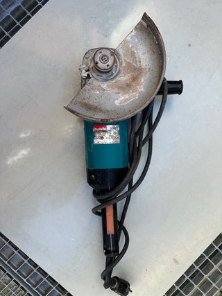 Amoladora Radial Makita
