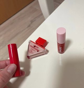 Set de Maquillaje: Pintalabios y Colorete