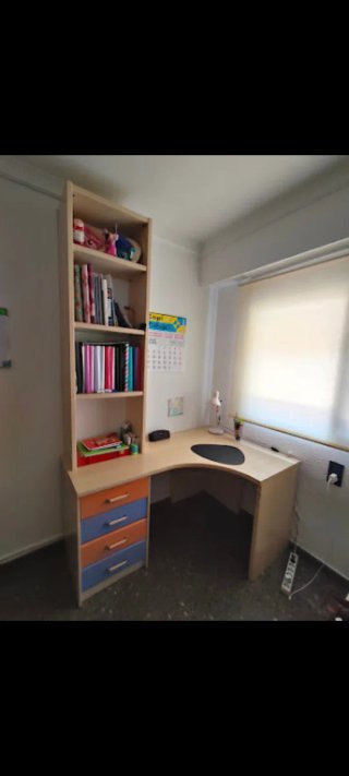 Hab. Juvenil con Estantería, incluye cama nido.