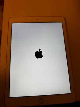 iPad 6a generación Dorado