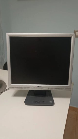 Monitor Acer 17 pollici