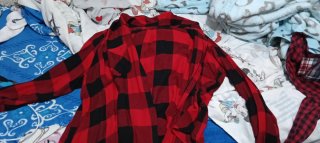Camisetas de cuadros y rallas