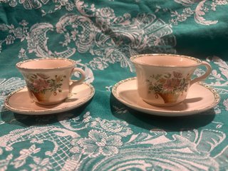Dúo de Tazas Pickman Canasto Floral