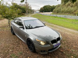 BMW 545i