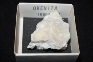 Mineral Okenita