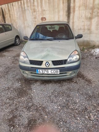 Renault Clio 2002
