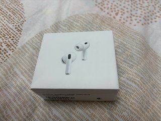 AirPods pro 3 precitados