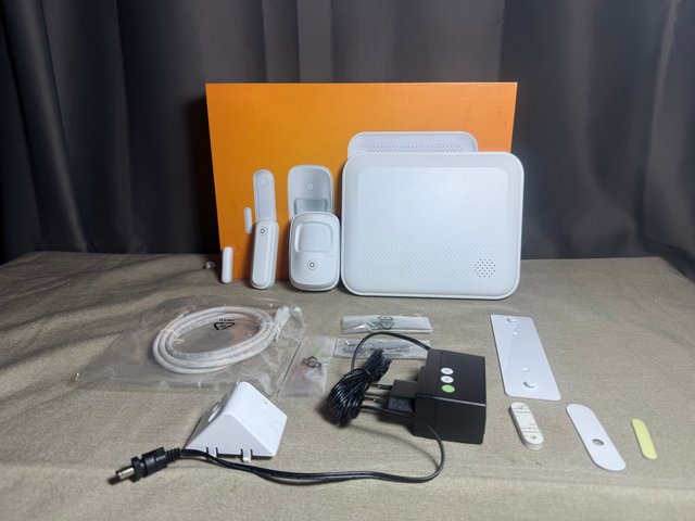 Sistema di allarme LUPUS XT1 Plus wireless + sensori