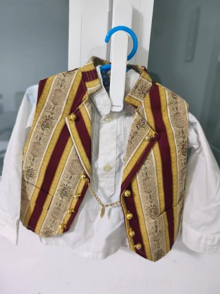 Traje Fallero de bebe de 3 a 5/6 meses ..