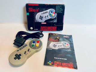Mando SUPER NINTENDO con caja e instrucciones