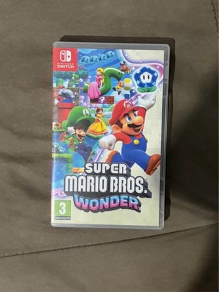 Caja Super Mario Bros. Wonder (Nintendo Switch)