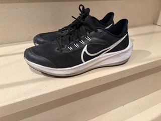 Zapatillas Nike Pegasus Negras Talla 39