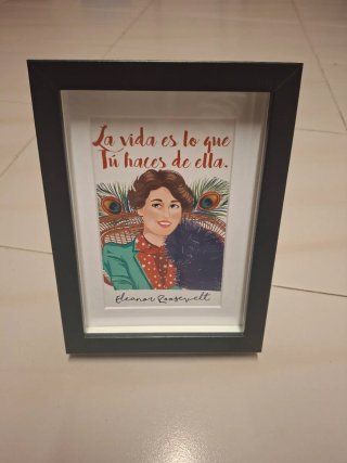 Marco con Frase de Eleanor Roosevelt
