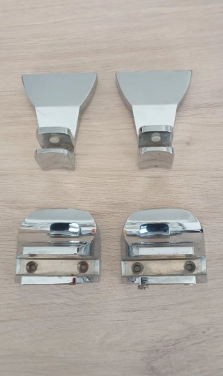 Set de 4 Soportes para baldas de cristal hasta 11m