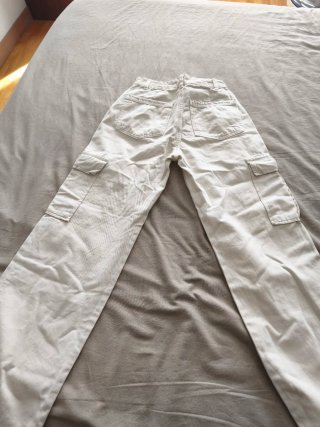 Pantalones Cargo Beige