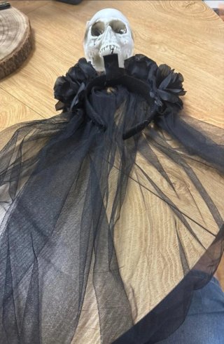 Diadema con Velo Negro