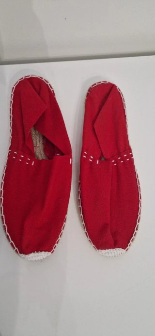 Alpargatas rojas