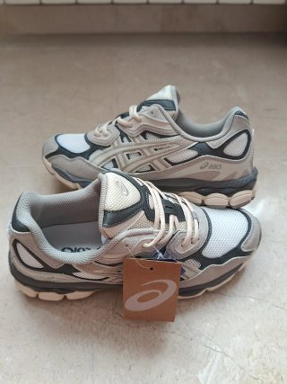 Asics Gel NYC Beige Talla 45