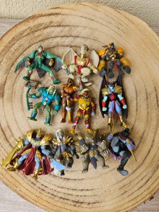 Lote de 10 Mini Figuras Huntik Season 2