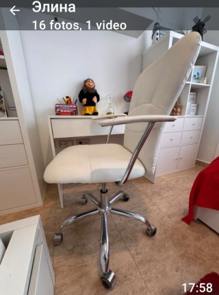 Conjunto de dormitorio de buen estado.