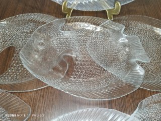 Set de Platos de Cristal con Forma de Pez