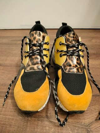 Zapatillas con estampado animal
