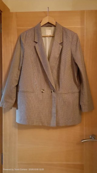 Chaqueta Elegante Beige