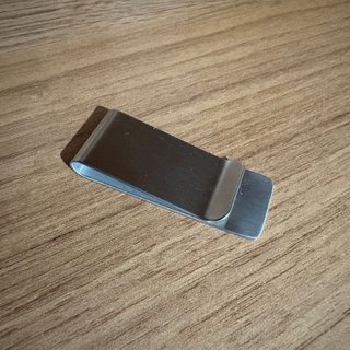 Pinza para billetes