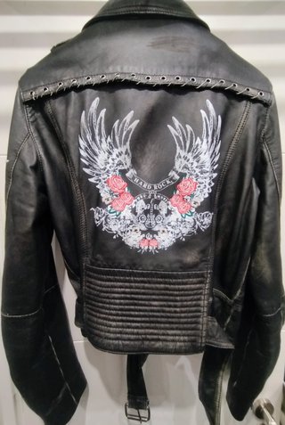 Cazadora Biker Mujer con Bordados Estilo Rock