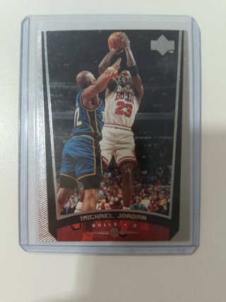 Carta 1998-99 Upper Deck - Michael Jordan.