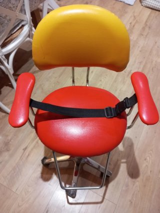 Silla vintage giratoria con reposabrazos