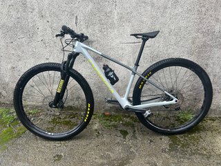 Bicicleta de Montaña Orbea Alma M50 2024