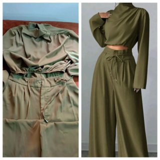 traje de dos piezas elegante, nuevo