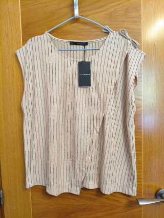 Top Sfera Talla XL Nueva