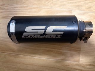 Cola de escape SC Project para moto