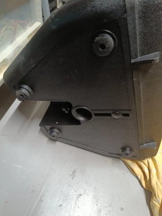 Altavoz de suelo y pie