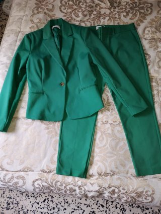 Traje dos piezas verde Mango