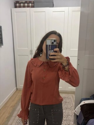 Camiseta con cuello de volante XS