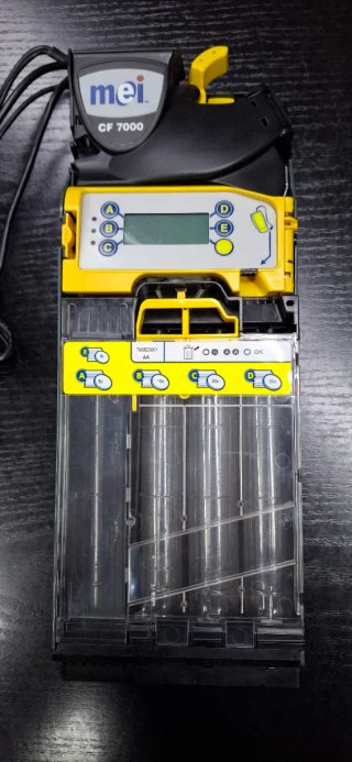 Monedero Vending MEI CF7000